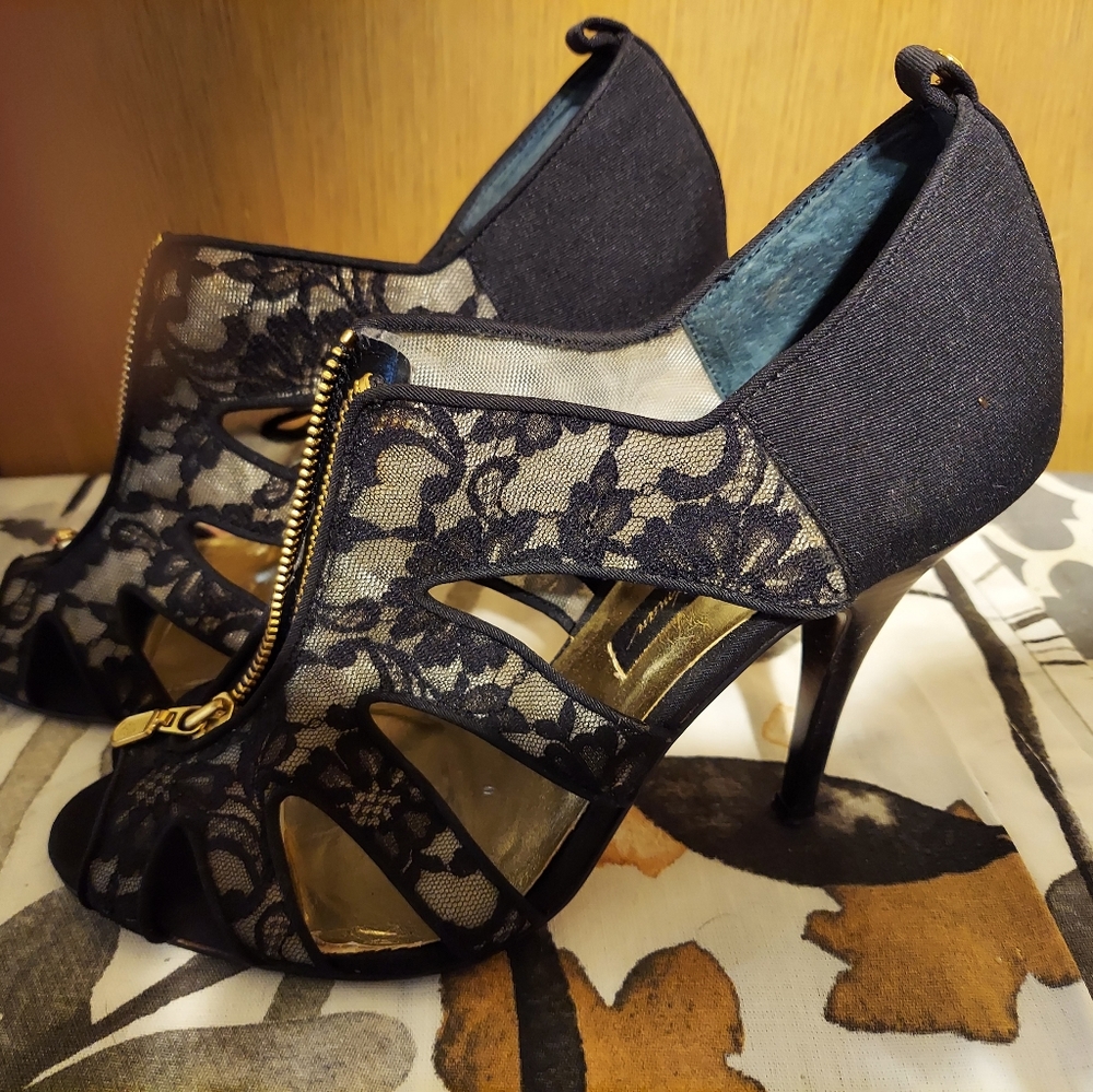 Beverly Feldman heels